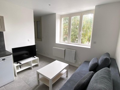 STUDIO A LOUER - ST ETIENNE TREFILERIE/CENTRE DEUX - 23 m2 - 395€ charges comprises par mois