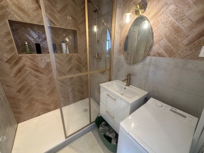 STUDIO A LOUER - ST ETIENNE TREFILERIE - 30.51 m2 - 470€ charges comprises par mois