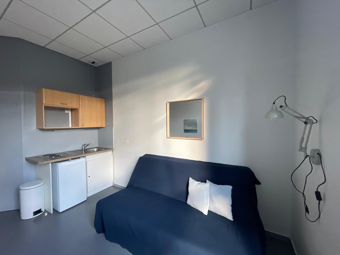 STUDIO - ST ETIENNE BELLEVUE - 19.85 m2 - VENDU