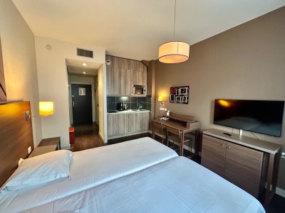 STUDIO A VENDRE - ST ETIENNE CENTRE VILLE - 28.99 m2 - 75000€