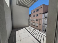 STUDIO A VENDRE - ST ETIENNE CHATEAUCREUX - 20 m2 - 97 000 &euro;