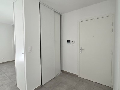 STUDIO A VENDRE - ST ETIENNE CHATEAUCREUX - 29.23 m2 - 107 000 &euro;