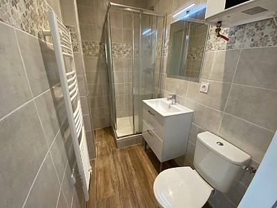 Studio A LOUER - ST ETIENNE Albert Thomas/Ursules - 26.45 m2 - 435 € charges comprises par mois