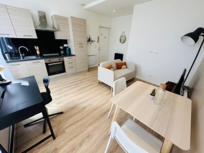 APPARTEMENT T1 A LOUER - ST ETIENNE Bas Fauriel /Chavanelle / Centre Ville - 31.96 m2 - 450€ charges comprises par mois