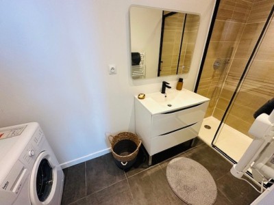 APPARTEMENT T1 A LOUER - ST ETIENNE Bas Fauriel /Chavanelle / Centre Ville - 31.96 m2 - 450€ charges comprises par mois