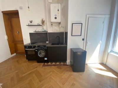 APPARTEMENT T1 - ST ETIENNE CENTRE VILLE - 28.31 m2 - LOUÉ