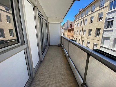 APPARTEMENT T1 - ST ETIENNE CENTRE VILLE - 30.64 m2 - LOUÉ