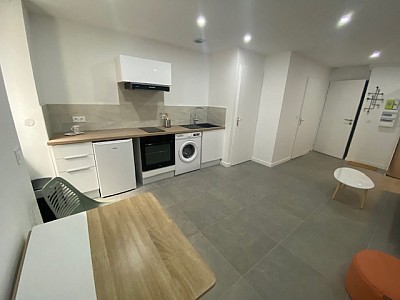 APPARTEMENT T1 A LOUER - ST ETIENNE CENTRE VILLE - 26.49 m2 - 420€ charges comprises par mois