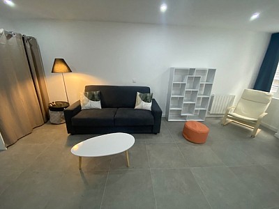 APPARTEMENT T1 A LOUER - ST ETIENNE CENTRE VILLE - 26.49 m2 - 420€ charges comprises par mois