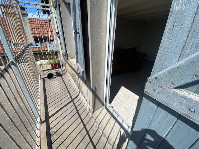 APPARTEMENT T1 A LOUER - ST ETIENNE CHAVANELLE/HYPER CENTRE - 28.53 m2 - 406�&euro; charges comprises par mois