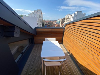 APPARTEMENT T1 A LOUER - ST ETIENNE FAC TREFILERIE/CENTRE II - 8.12 m2 - 350 € charges comprises par mois