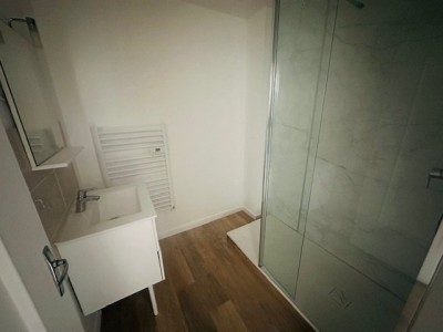 APPARTEMENT T1 A LOUER - ST ETIENNE FAC TREFILERIE - 25.06 m2 - 370�&euro; charges comprises par mois