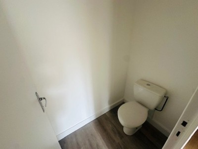 APPARTEMENT T1 A LOUER - ST ETIENNE FAC TREFILERIE - 25.06 m2 - 370�&euro; charges comprises par mois