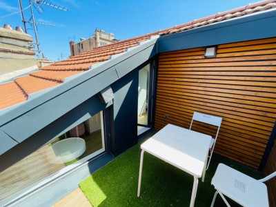 APPARTEMENT T1 A LOUER - ST ETIENNE FAC TREFILERIE - 10.61 m2 - 350€ charges comprises par mois