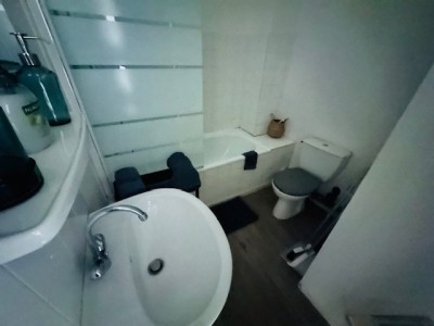 APPARTEMENT T1 A LOUER - ST ETIENNE HOTEL DE VILLE - 23.13 m2 - 395 € charges comprises par mois