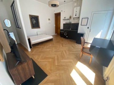 APPARTEMENT T1 A LOUER - ST ETIENNE HOTEL DE VILLE/RESISTANCE - 28.31 m2 - 400 € charges comprises par mois