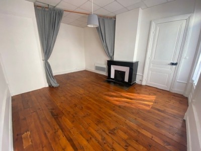APPARTEMENT T1 A LOUER - ST ETIENNE JEAN JAURES / JACQUARD - 37.09 m2 - 355€ charges comprises par mois