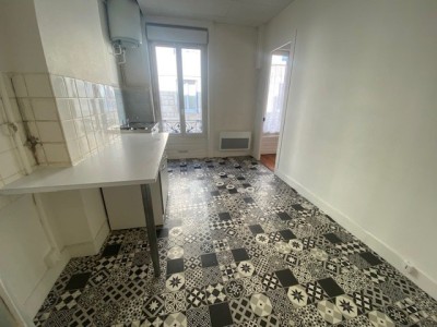 APPARTEMENT T1 A LOUER - ST ETIENNE JEAN JAURES / JACQUARD - 37.09 m2 - 355€ charges comprises par mois