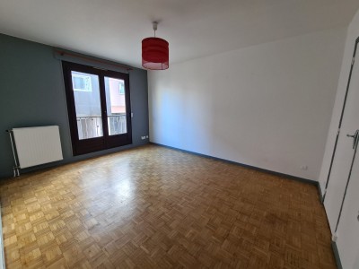 APPARTEMENT T1 - ST ETIENNE BELLEVUE - 32.3 m2 - VENDU