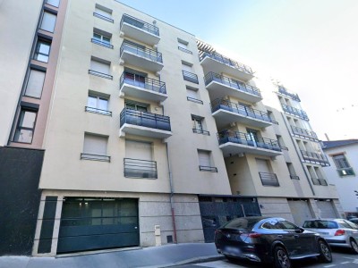 APPARTEMENT T1 A VENDRE - ST ETIENNE CENTRE VILLE - 21.6 m2 - 65000€