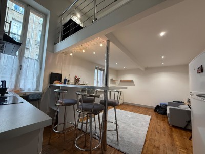 Studio bis avec mezzanine avec parking A VENDRE - ST ETIENNE FACULTE CENTRE DEUX - 22.13 m2 - 52 000 €