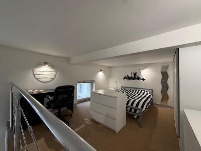 Studio bis avec mezzanine avec parking A VENDRE - ST ETIENNE FACULTE CENTRE DEUX - 22.13 m2 - 52 000 €