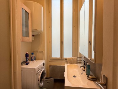 Studio bis avec mezzanine avec parking A VENDRE - ST ETIENNE FACULTE CENTRE DEUX - 22.13 m2 - 52 000 €