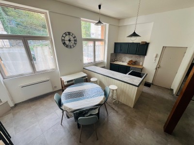 T1 de 32 m2 plus chambre en mezzanine - ST ETIENNE Hauteur de la place Albert Thomas - 32.43 m2 - VENDU