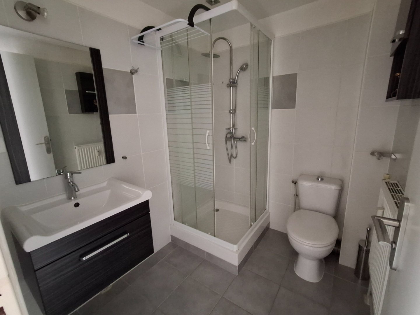 GRAND STUDIO - ST ETIENNE MONTPLAISIR - 36 m2 - VENDU