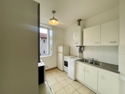 APPARTEMENT T2 A LOUER - FIRMINY - 38.99 m2 - 450€ charges comprises par mois