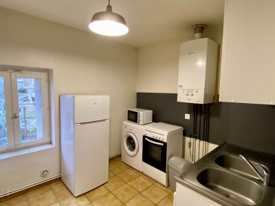 APPARTEMENT T2 A LOUER - FIRMINY - 44.54 m2 - 450€ charges comprises par mois