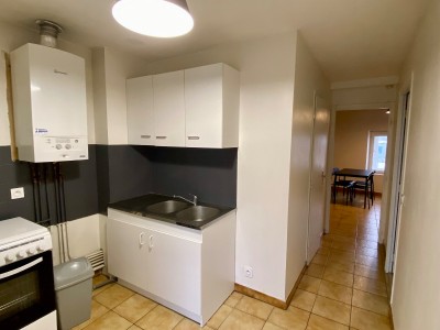 APPARTEMENT T2 A LOUER - FIRMINY - 44.54 m2 - 450€ charges comprises par mois