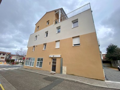 Appartement meubl - MONISTROL SUR LOIRE - 52.7 m2 - LOUÉ