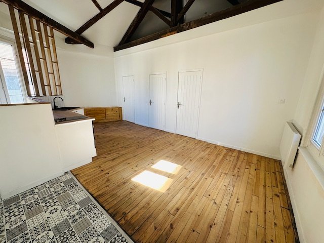 APPARTEMENT T2 A LOUER - ST CHAMOND GARE/HOPITAL - 57.17 m2 - 505�&euro; charges comprises par mois