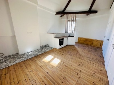 APPARTEMENT T2 A LOUER - ST CHAMOND GARE/HOPITAL - 57.17 m2 - 505€ charges comprises par mois