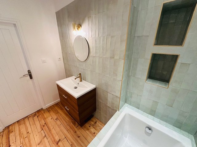 APPARTEMENT T2 A LOUER - ST CHAMOND GARE/HOPITAL - 57.17 m2 - 505�&euro; charges comprises par mois