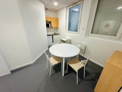 T2 Meublé A LOUER - ST ETIENNE BELLEVUE/SOLAURE/JOMAYERE - 46.7 m2 - 590 € charges comprises par mois