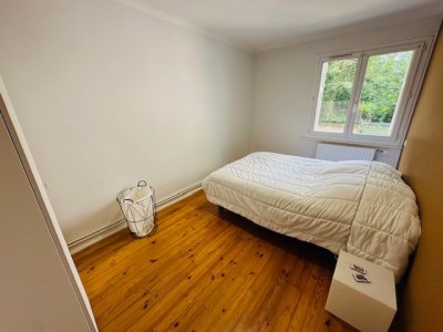 APPARTEMENT T2 A LOUER - ST ETIENNE BERGSON - 54.58 m2 - 565€ charges comprises par mois