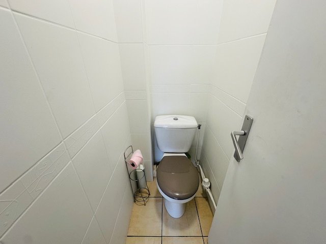 APPARTEMENT T2 - ST ETIENNE BERGSON - 54.58 m2 - LOU&Eacute;