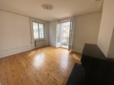 APPARTEMENT T2 - ST ETIENNE CENTRE - 57.39 m2 - LOUÉ