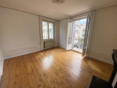 APPARTEMENT T2 - ST ETIENNE CENTRE - 57.39 m2 - LOUÉ