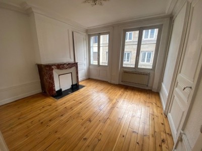 APPARTEMENT T2 - ST ETIENNE CENTRE - 57.39 m2 - LOUÉ
