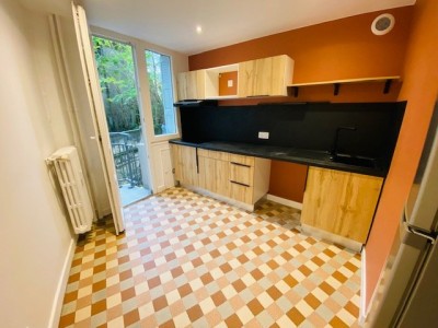 APPARTEMENT T2 A LOUER - ST ETIENNE CENTRE - 47.13 m2 - 575€ charges comprises par mois