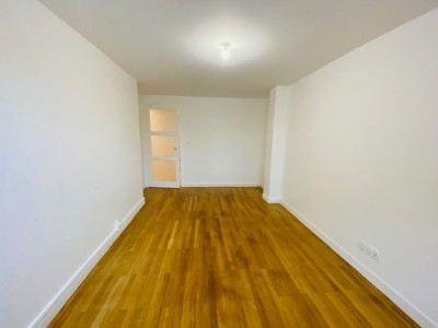 APPARTEMENT T2 A LOUER - ST ETIENNE CENTRE - 47.13 m2 - 575€ charges comprises par mois