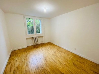 APPARTEMENT T2 A LOUER - ST ETIENNE CENTRE - 47.13 m2 - 575€ charges comprises par mois