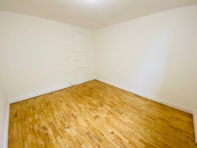 APPARTEMENT T2 A LOUER - ST ETIENNE CENTRE - 47.13 m2 - 575€ charges comprises par mois
