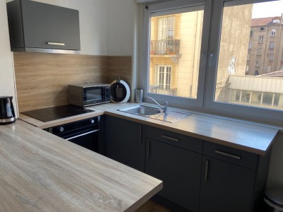 APPARTEMENT T2 A LOUER - ST ETIENNE CENTRE/TREFILERIE - 45.45 m2 - 625 € charges comprises par mois