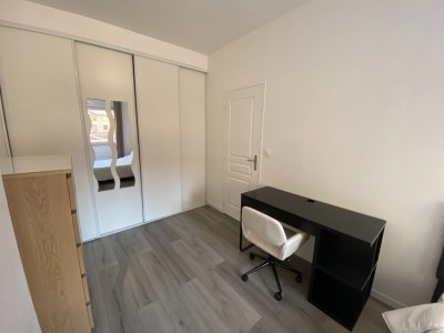 APPARTEMENT T2 A LOUER - ST ETIENNE CENTRE/TREFILERIE - 45.45 m2 - 625 € charges comprises par mois