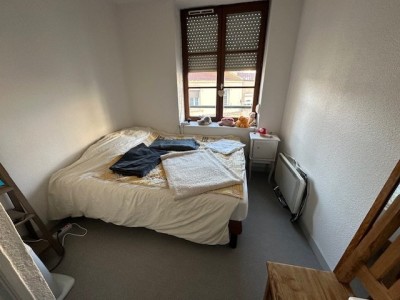 T2 Meublé A LOUER - ST ETIENNE CENTRE VILLE/JACQUARD - 35.2 m2 - 490 € charges comprises par mois