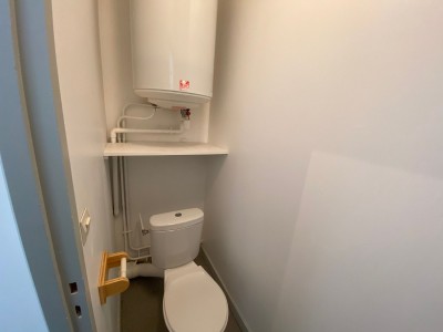 T2 Meublé A LOUER - ST ETIENNE CENTRE VILLE/JACQUARD - 35.2 m2 - 490 &euro; charges comprises par mois